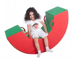 נדנדת חצי עיגול פתוח נדנדת חצי עיגול פתוח